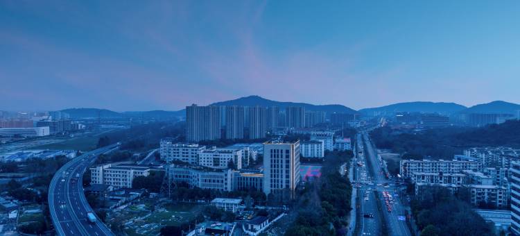 宋唐酒店(杭州转塘美术学院象山校区店)图片