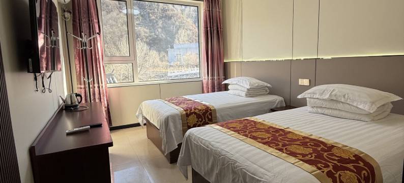 白石山村锦农家院图片