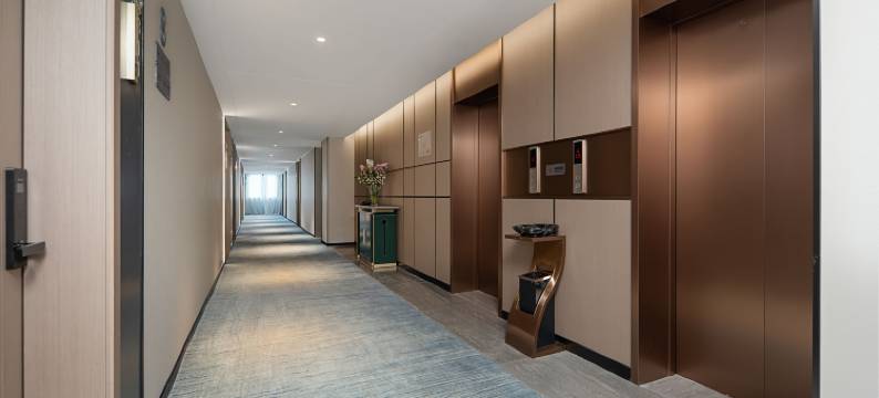 白玉兰酒店(十堰万达广场店)图片