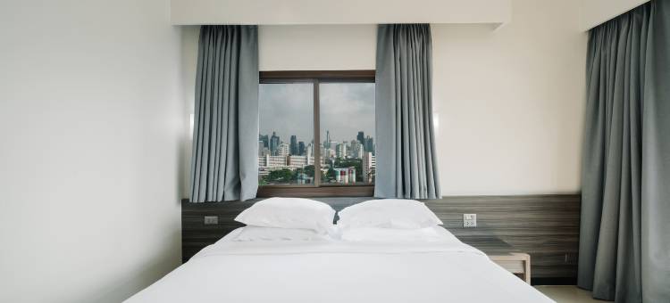 隆披尼公园品尼高酒店(Pinnacle Lumpini Park Hotel)图片