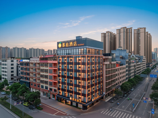 那桔酒店(贵港体育中心万达店)