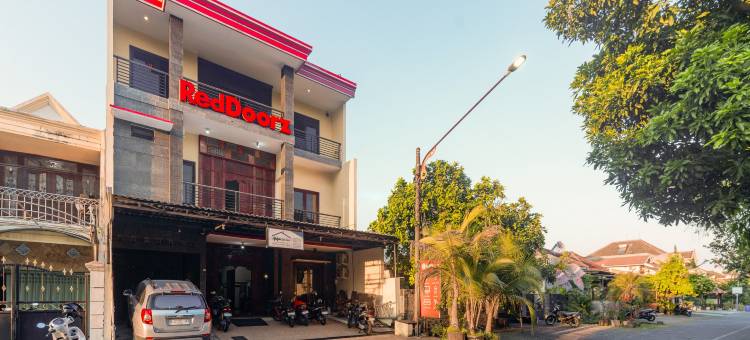 红多兹伊斯兰酒店-泗水科汀唐(RedDoorz Syariah @ Ketintang Surabaya)图片