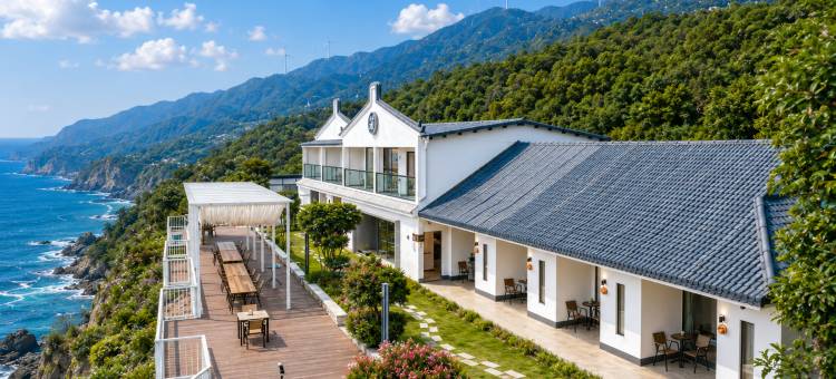 榕昇|360°灯塔海景·悬崖泳池·山海美学度假庄园(三囱崖灯塔店)图片