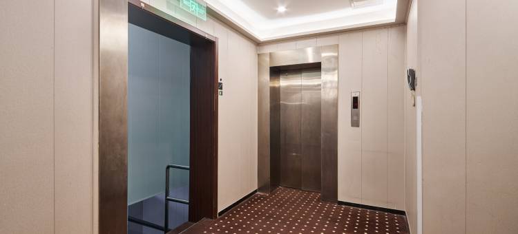 柏纳酒店(北京西客站六里桥东地铁站店)图片
