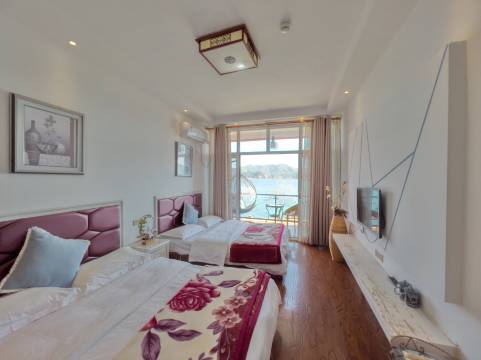 泸沽湖阡陌客栈