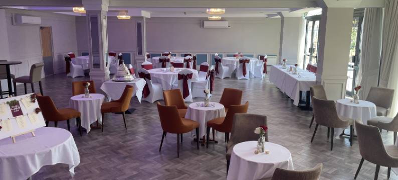 赫里博恩红狮酒店(Red Lion Hotel)图片