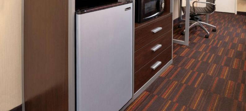 贝斯特韦斯特优质莱佛士酒店及套房(Best Western Plus Raffles Inn & Suites)图片