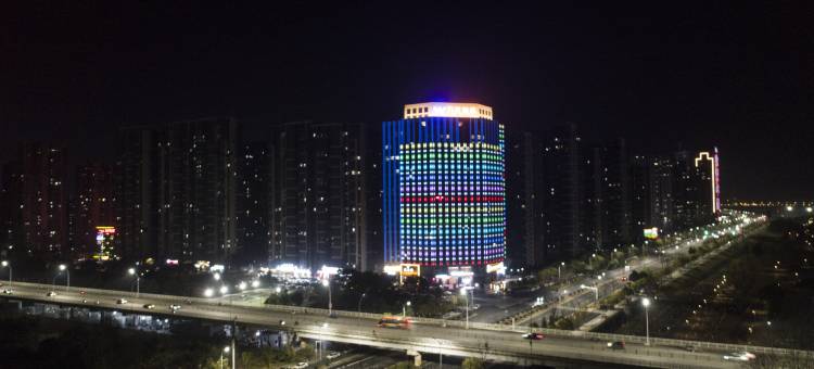 万庭酒店(滨江生态公园吉安火车站店)图片