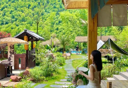Colorful Xiangyun ·Aloha Shan Ye Sky Terrace Forest Mountain View Hotel over view
