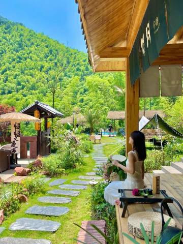 七彩祥云·Aloha既山野·空中露台│森系山景民宿