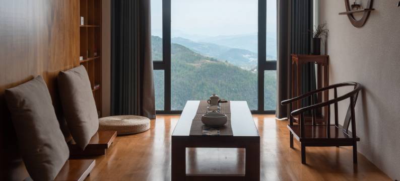 Z+巴山恋悬崖民宿图片