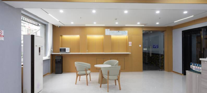 可米酒店(北京车公庄西地铁站阜外医院店)图片