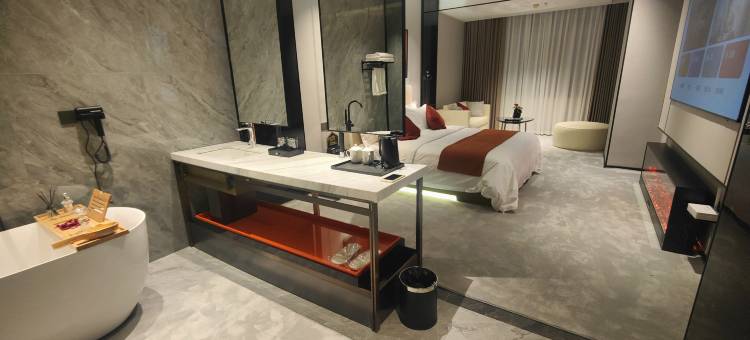 假日影音酒店(牡丹江火车站店)图片