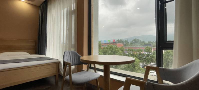 那拉提雪域宾馆图片