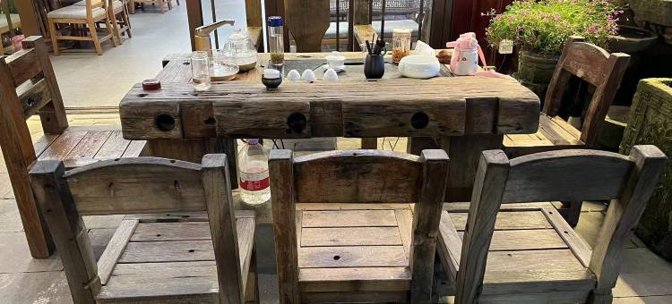 青城后山近水沐阳私汤民宿(泰安古镇店)图片