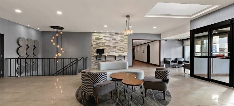 北多伦多派克威贝斯特韦斯特酒店(Best Western Parkway Hotel Toronto North)图片