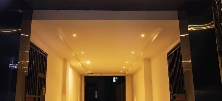 如家睿柏·云酒店(德阳体育公园店)图片