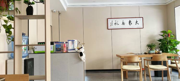 九天假日智能宾馆(陇南市第一人民医院店)图片