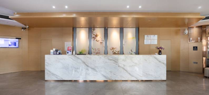 麗枫酒店(长沙火车站锦泰广场城际地铁站店)图片