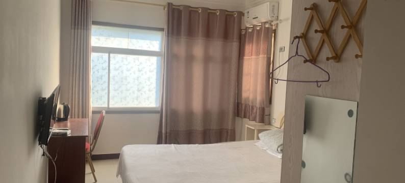 淅川阳光假日酒店图片