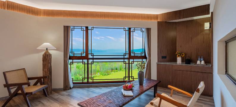 黛水蓝湖景酒店(抚仙湖广龙小镇店)图片