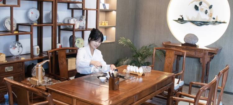 昆明彩森酒店(世纪城海乐世界购物中心店)图片