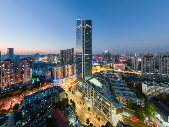 武汉天地建设大道桔子水晶酒店