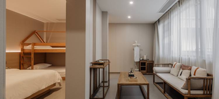 半日闲民宿(鲟龙水街店)图片