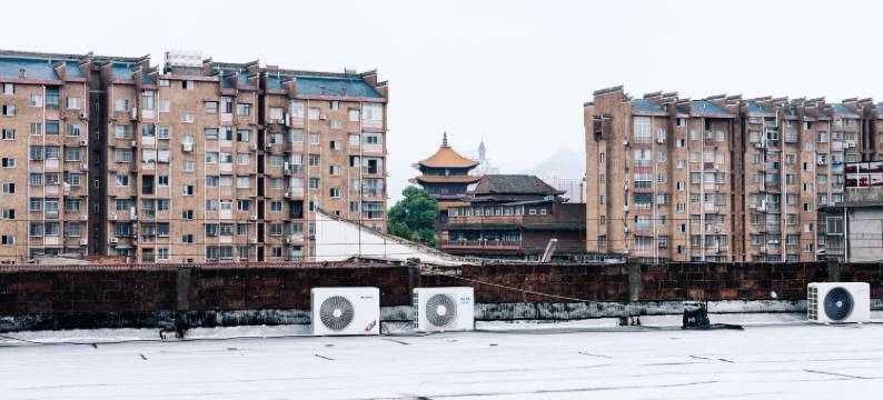 半品青年旅社(陶阳里景区店)图片