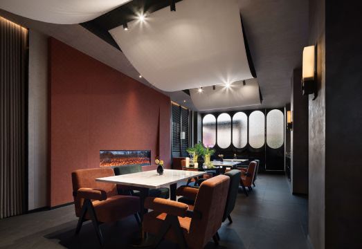 Baili Hotel Hotel Overview