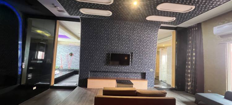 亚曼尼 SPA 精品汽车旅馆图片