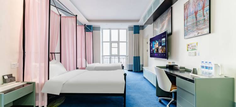 科爱住轻雅酒店(西华青华路店)图片