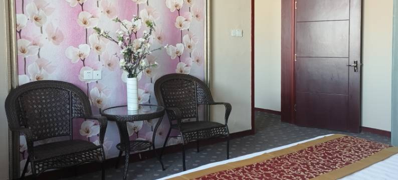 伊宁富强宾馆(伊宁火车站店)图片