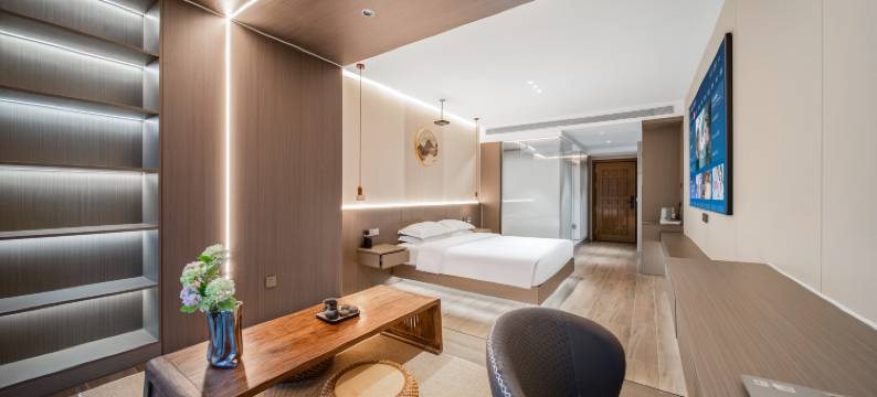 华菲云端江景酒店(重庆观音桥北滨一路店)图片