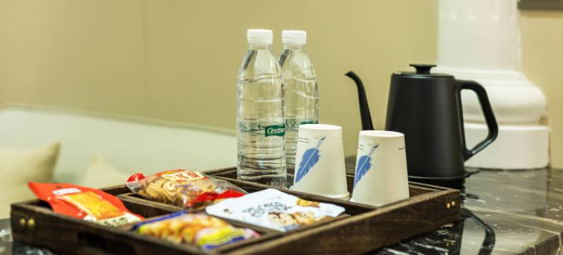 未来飞行日记·City影音轻居(广州上下九彩虹桥地铁站店)图片