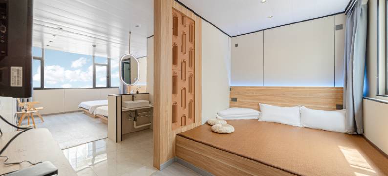 CasaMia·卡萨米亚·临海印象酒店(北戴河区刘庄夜市街店)图片