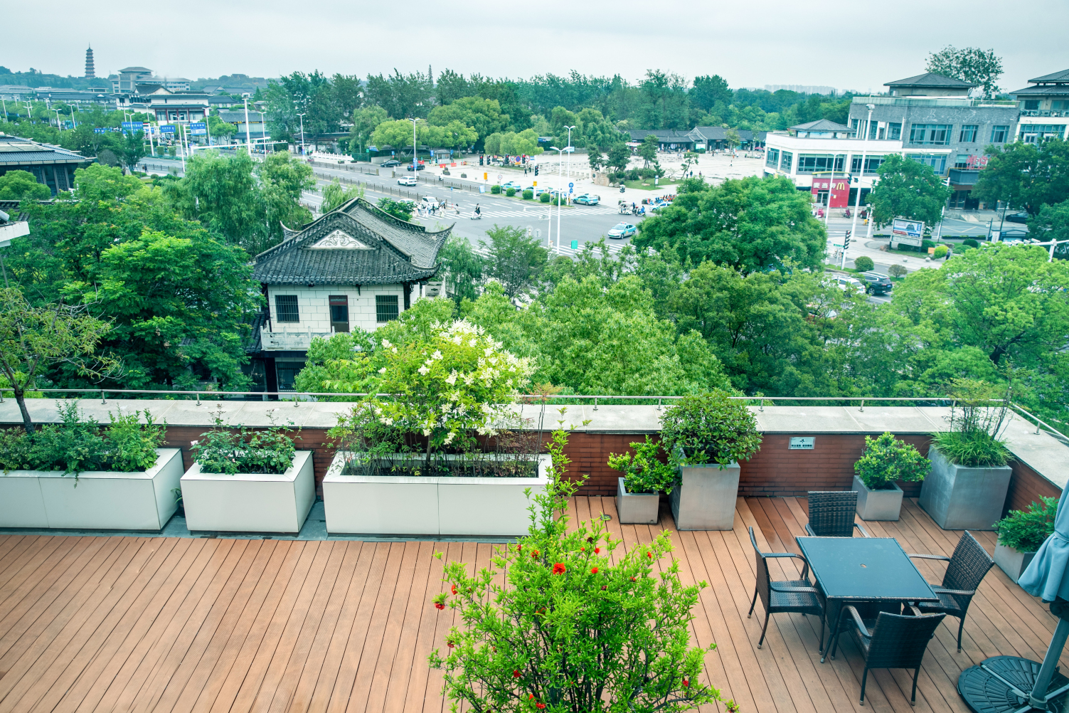 Grand Skylight Hotel Hotel Overview