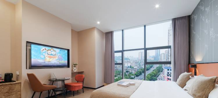 踏行酒店(安顺黄果树大街大润发店)图片