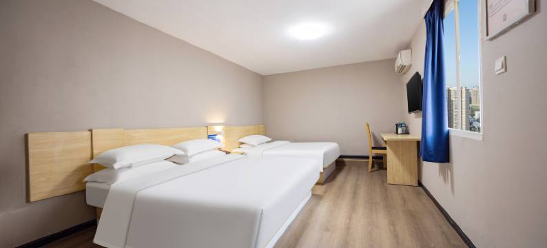 77连锁酒店(武汉徐东湖北大学店)图片