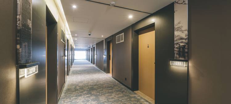 上海徐家汇八万人体育场珍宝酒店图片