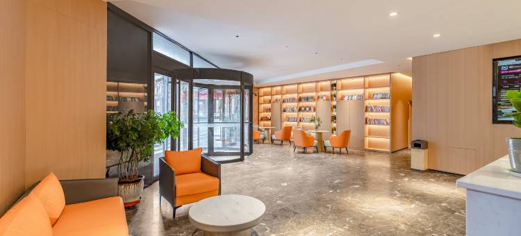 亚东山之极酒店图片