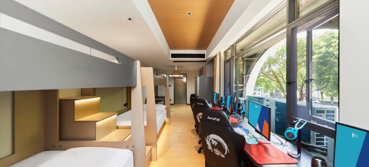 优恩电竞酒店(南京夫子庙武定门地铁站店)图片