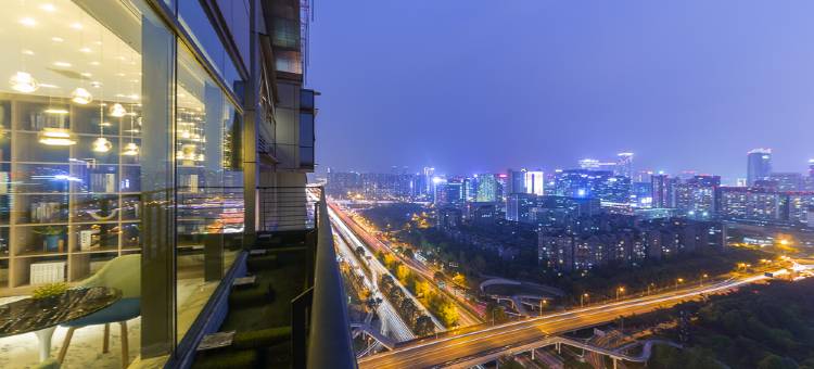 冠寓(成都火车南站高新地铁站店)图片