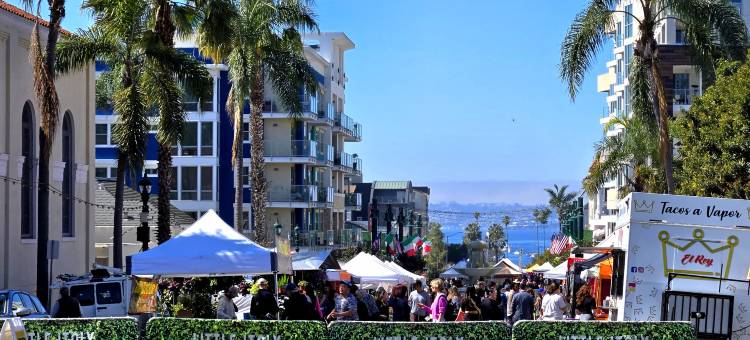 圣地亚哥市中心The Little Italy酒店(Courtyard by Marriott San Diego Downtown Little Italy)图片