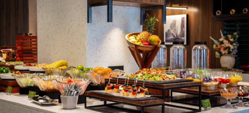 郑州高铁东站东广场美仑酒店图片