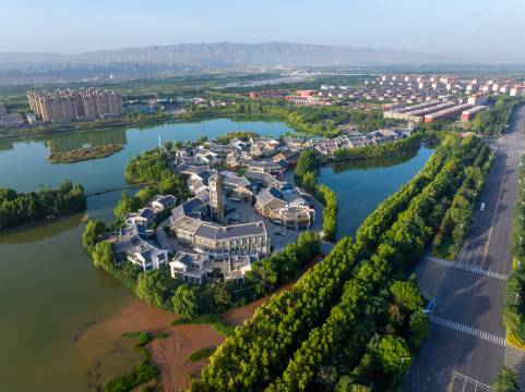 中卫暮栖湖畔180°奢享视野湖景智能度假艺宿(沙坡头区店)图片