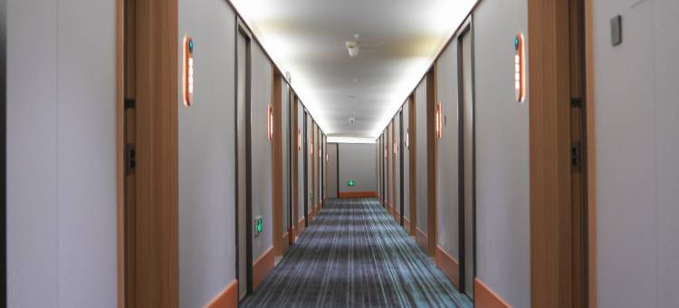 雷神电竞酒店(内蒙古大学万象城店)图片