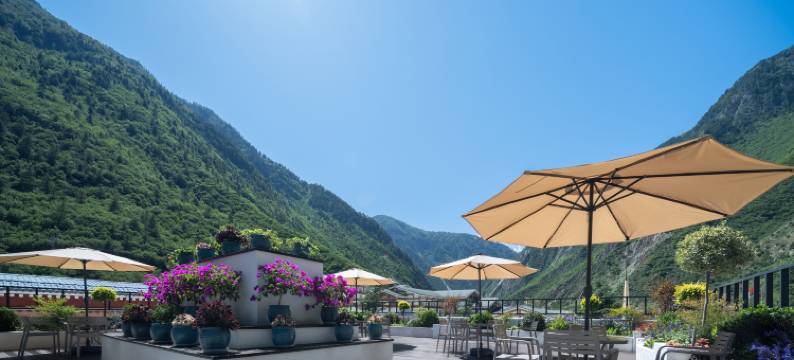 丽思丹顿花园美宿(九寨沟风景区店)图片