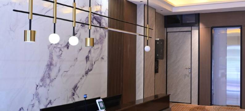 冕宁阳光假日酒店图片