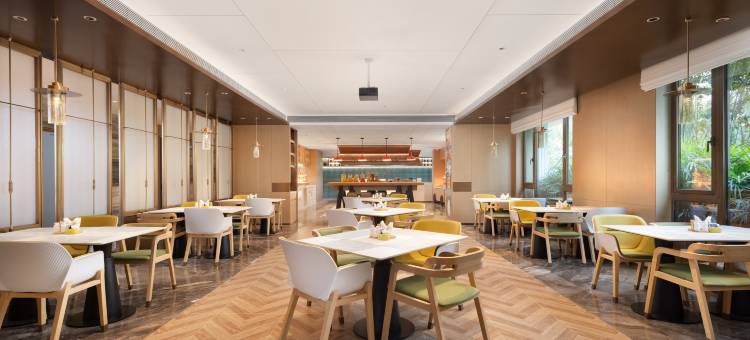 成都天府新区云龙湾希尔顿惠庭酒店图片